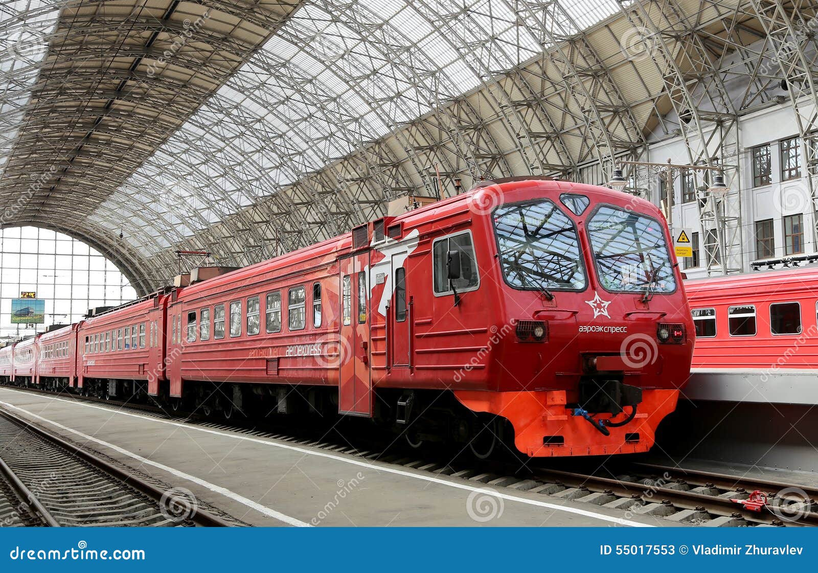 Красная электричка