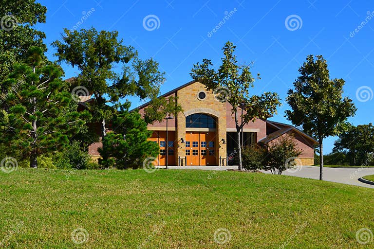 Пожарное депо стоковое фото. изображение насчитывающей штифтов - 45932266