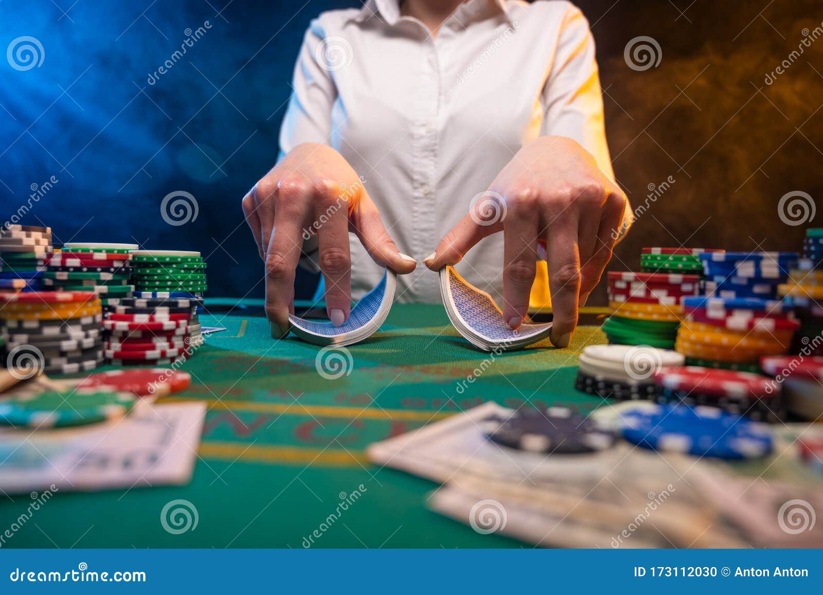 хранитель денег в казино