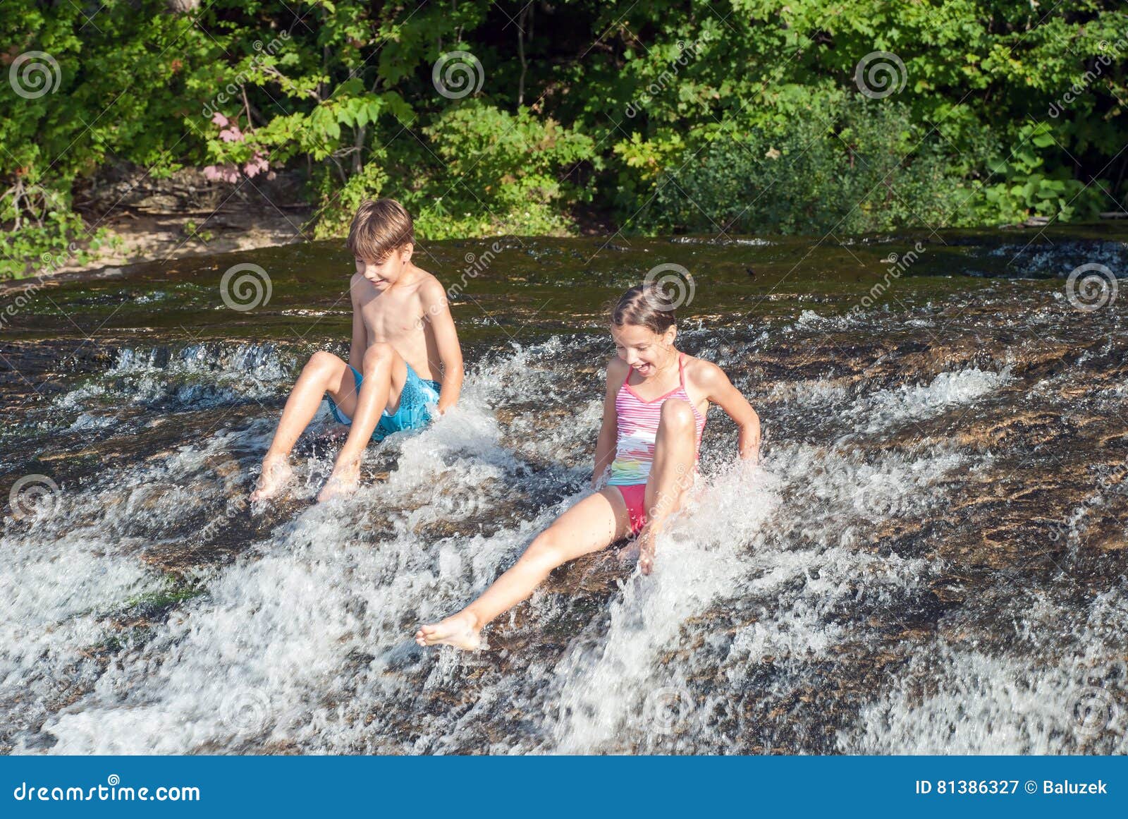 Речные пороги берег реки часовни, изображенный озера утес национальный ...