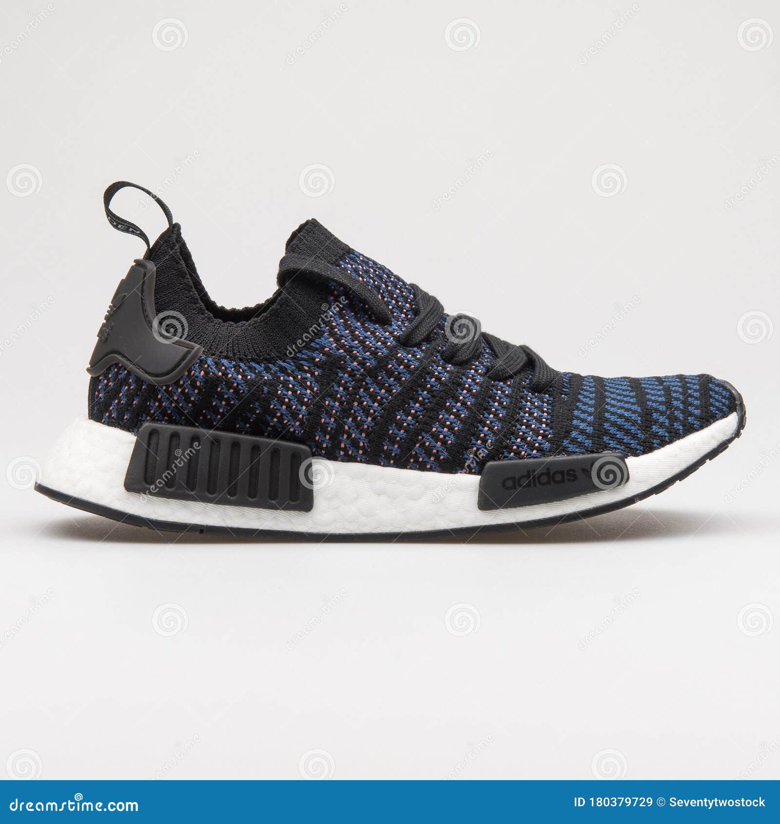 Nmd r1 stlt pk blue hotsell