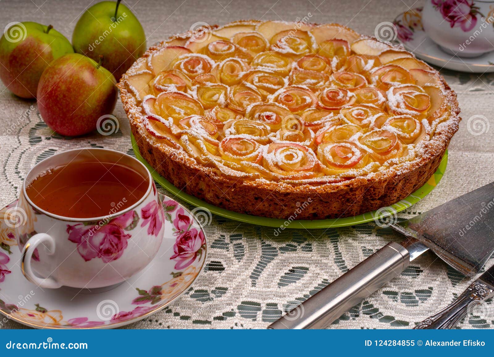 Пирог чайная роза