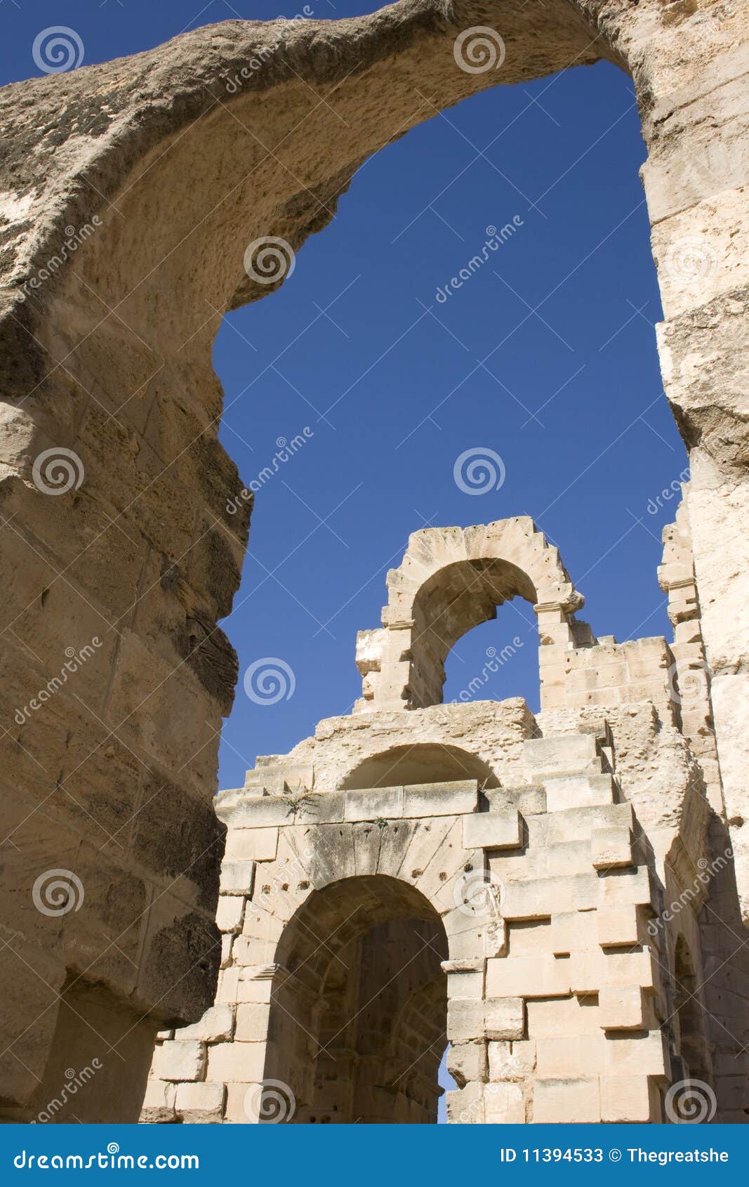 руины. стародедовское фото Колизея губит солнечное