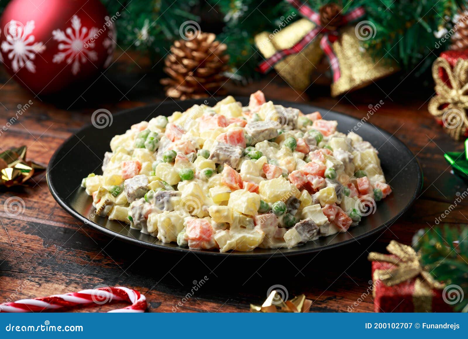 Что приготовить на Сочельник и Рождество: какие 12 блюд русской кухни стоит поставить на стол