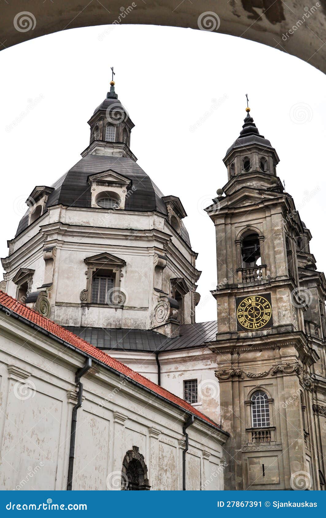 Скит Pazaislis. Скит и церковь Pazaislis в kaunas, Литве. Самый пышный пример итальянского барочного зодчества