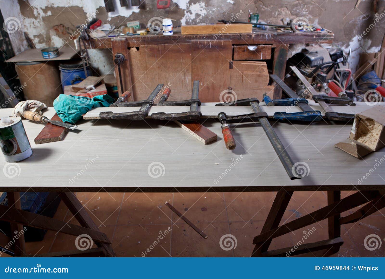 Старая мастерская плотника стоковое фото. изображение насчитывающей ...