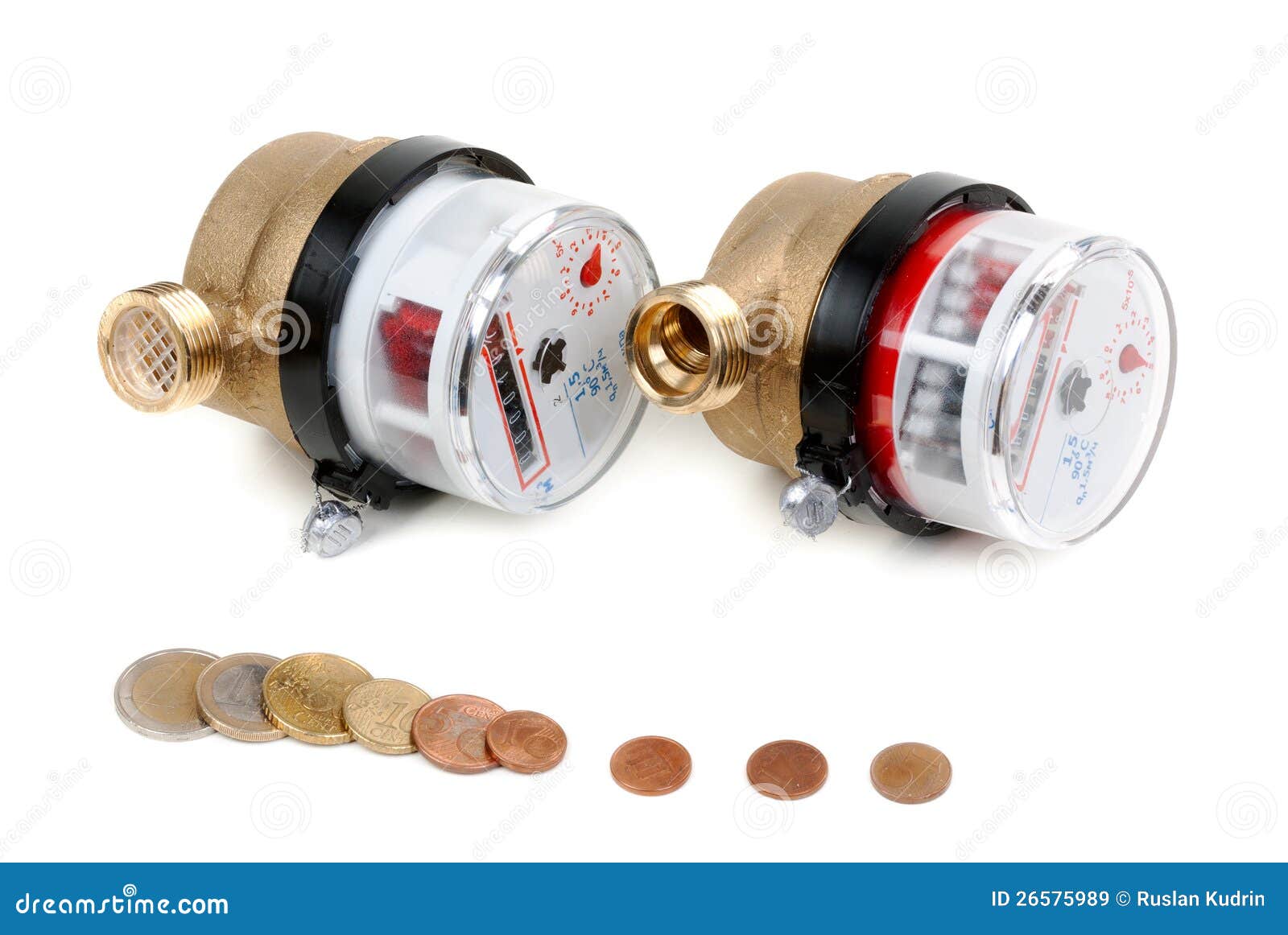 Счетчики воды и монетки с деньгами евро Стоковое Изображение ...