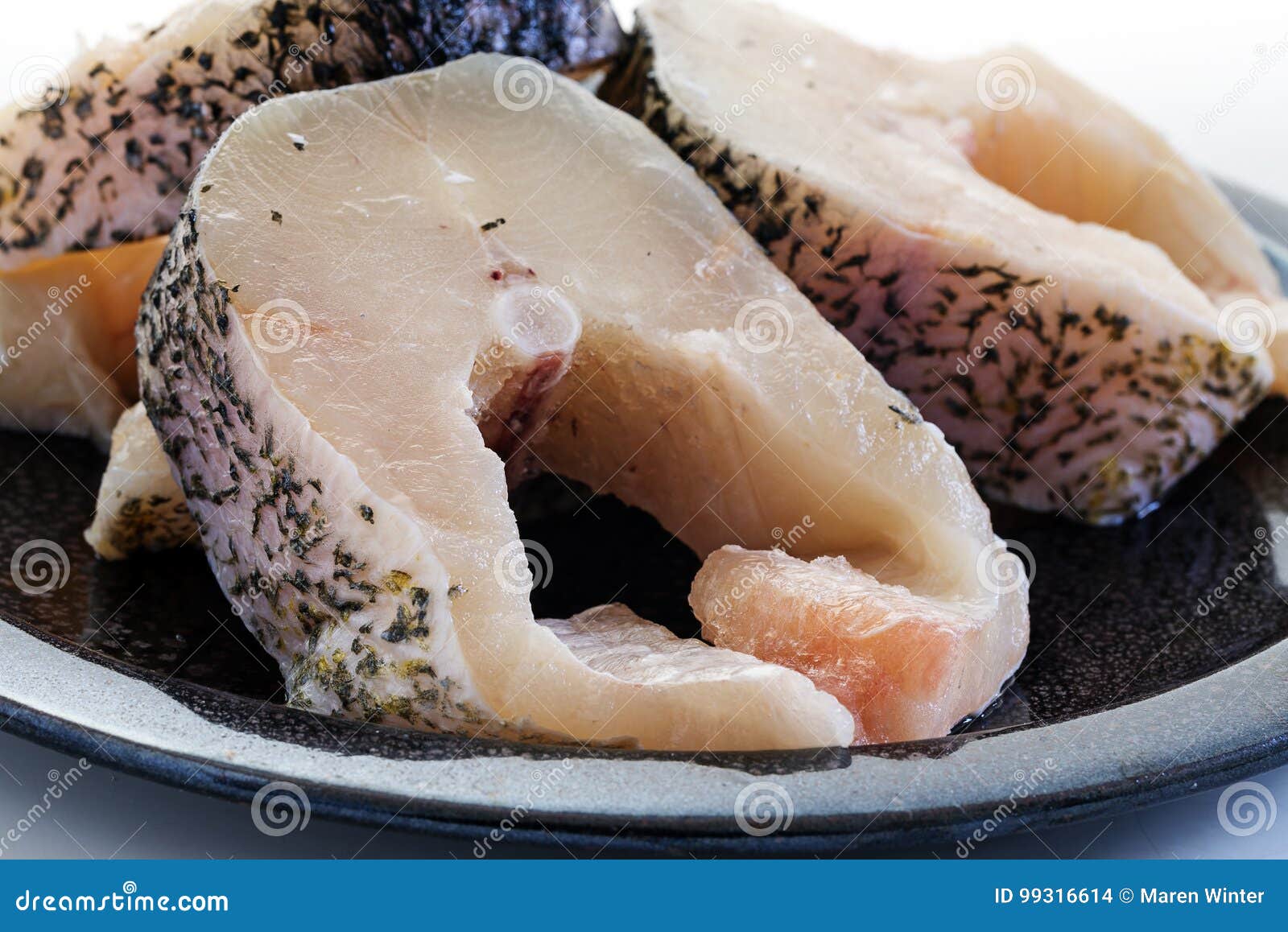 Рыбы свежие с белым мясом