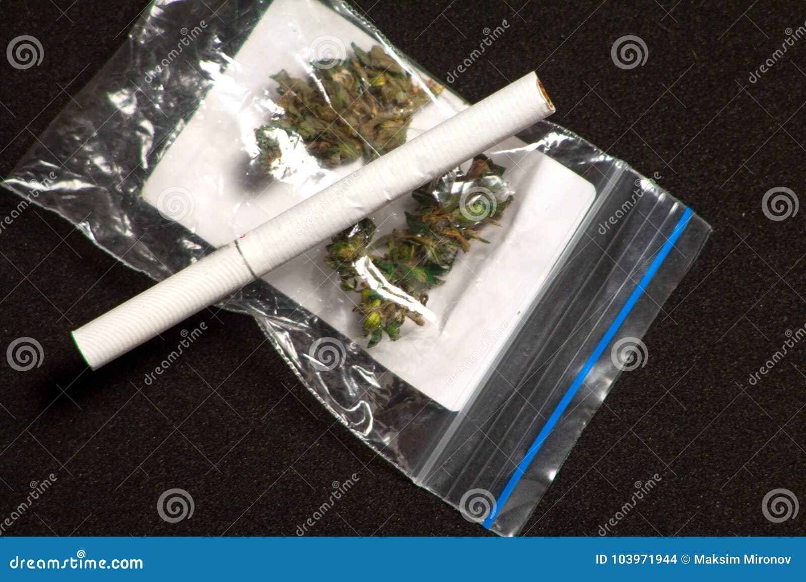 Конопля курить трубку тест полоска для выявления в моче человека марихуаны