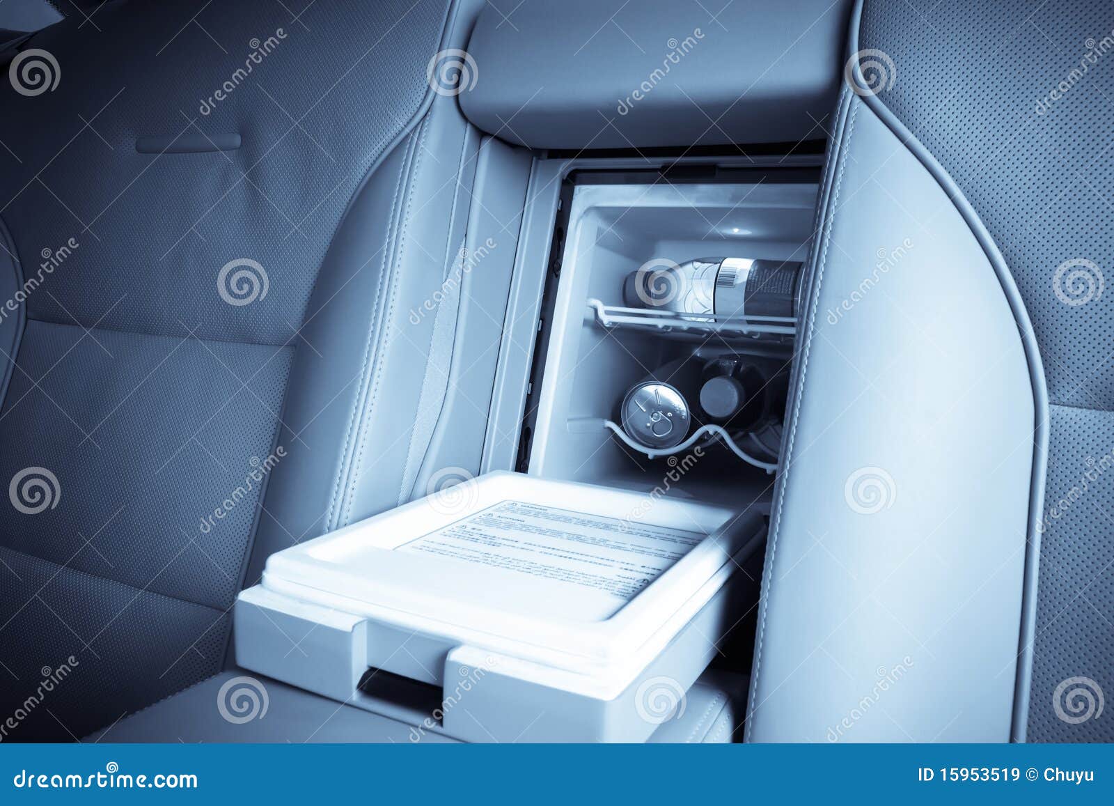 Машины с холодильником в салоне