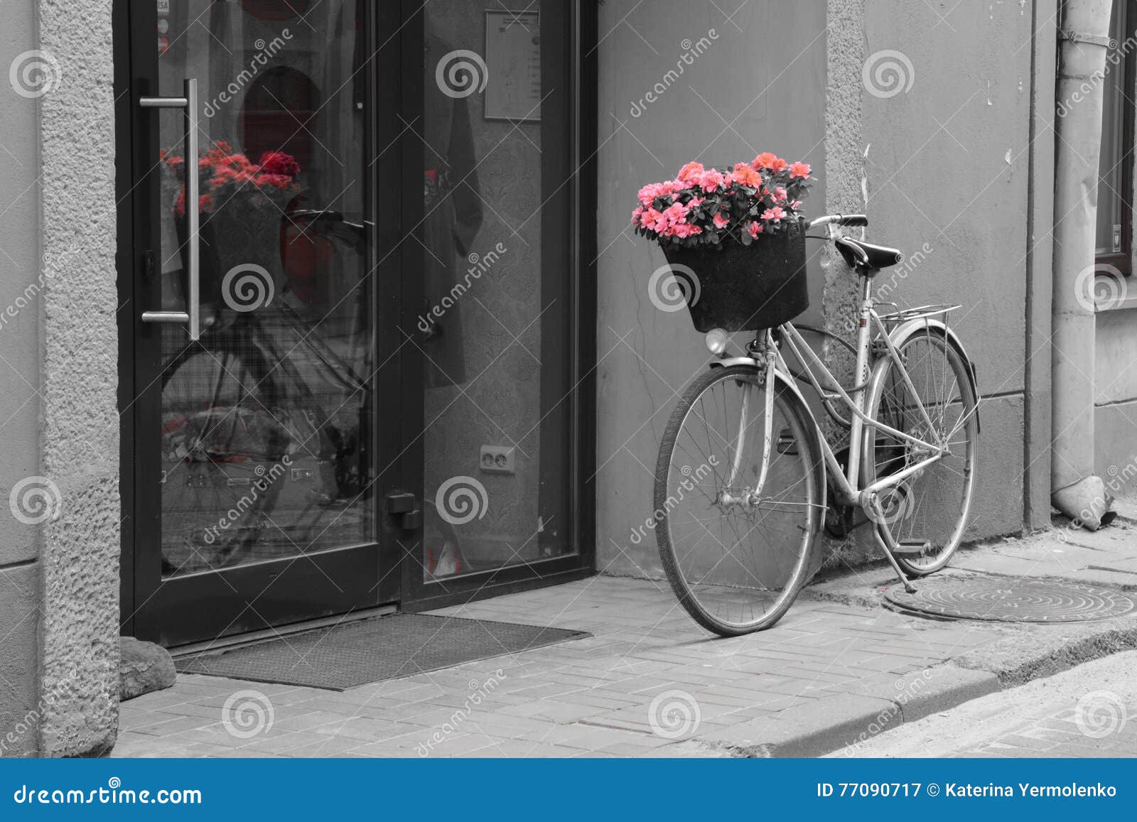 花篮自行车素材-花篮自行车图片-花篮自行车素材图片下载-觅知网