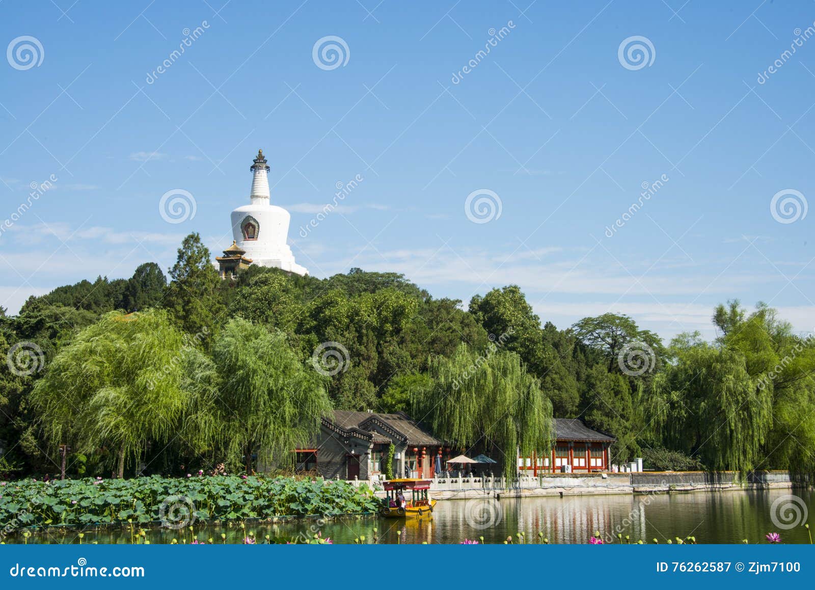 夏天的北京北海公园图片素材-编号09576827-图行天下