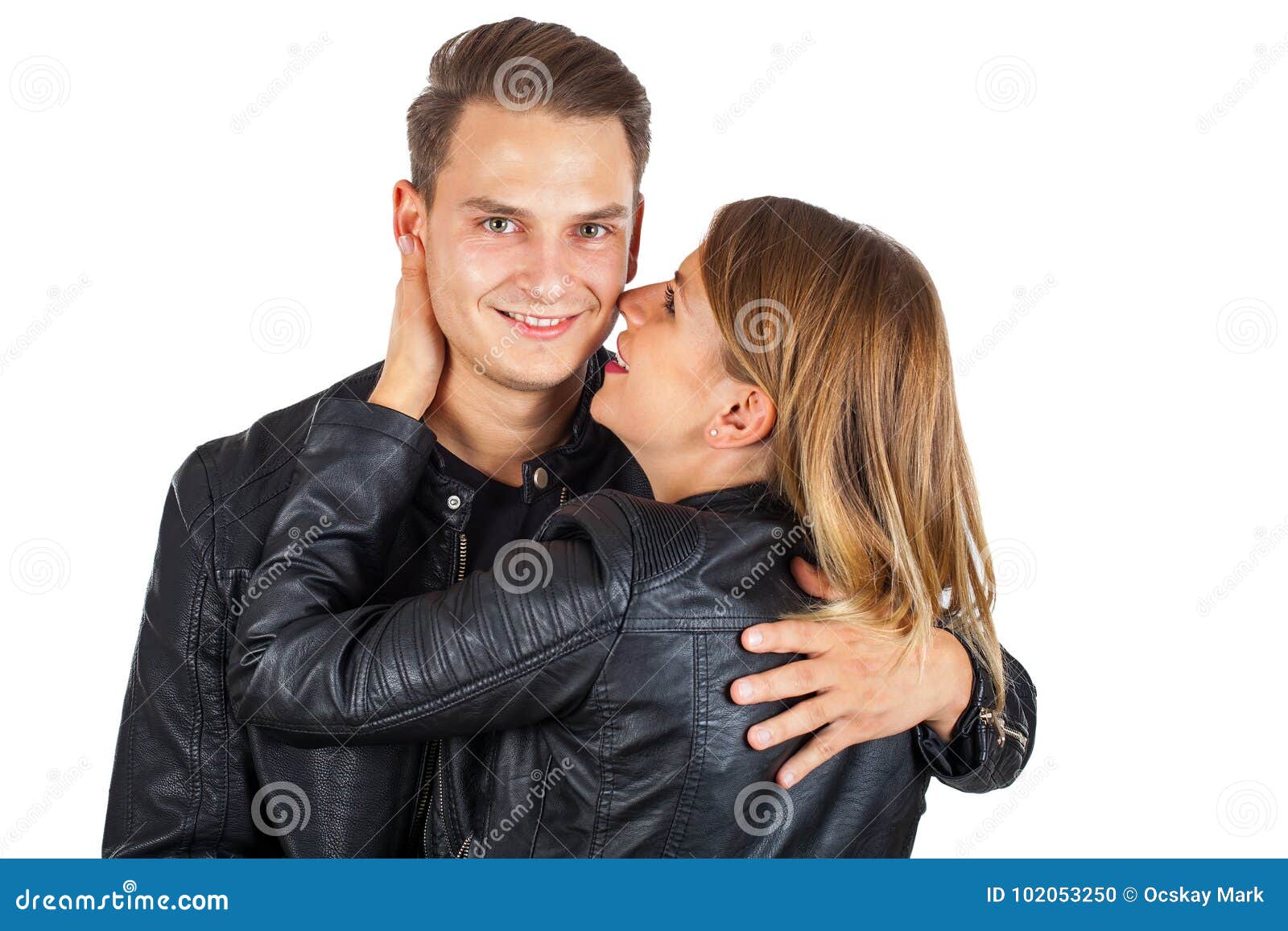 亲吻女人的男人图片素材-编号27657765-图行天下