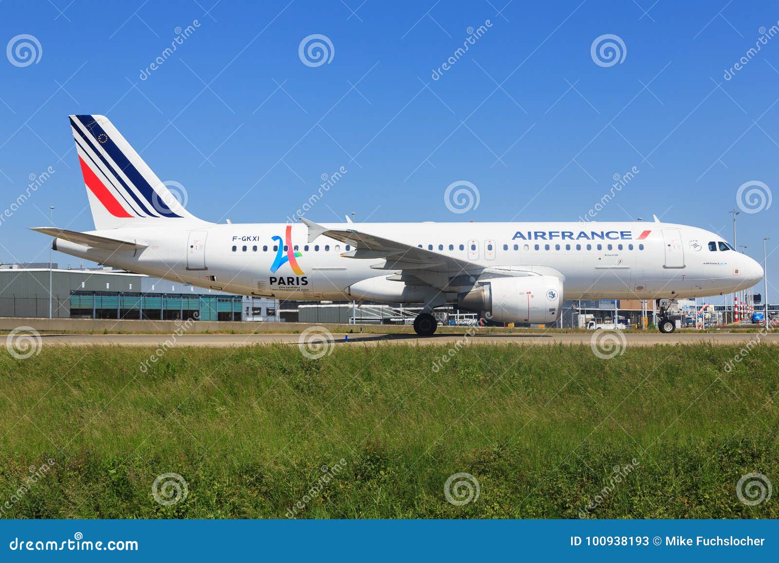 法国飞巴黎飞上海波音777客机因驾驶舱烟雾紧急降落俄罗斯 - 航空要闻 - 航空圈——航空信息、大数据平台