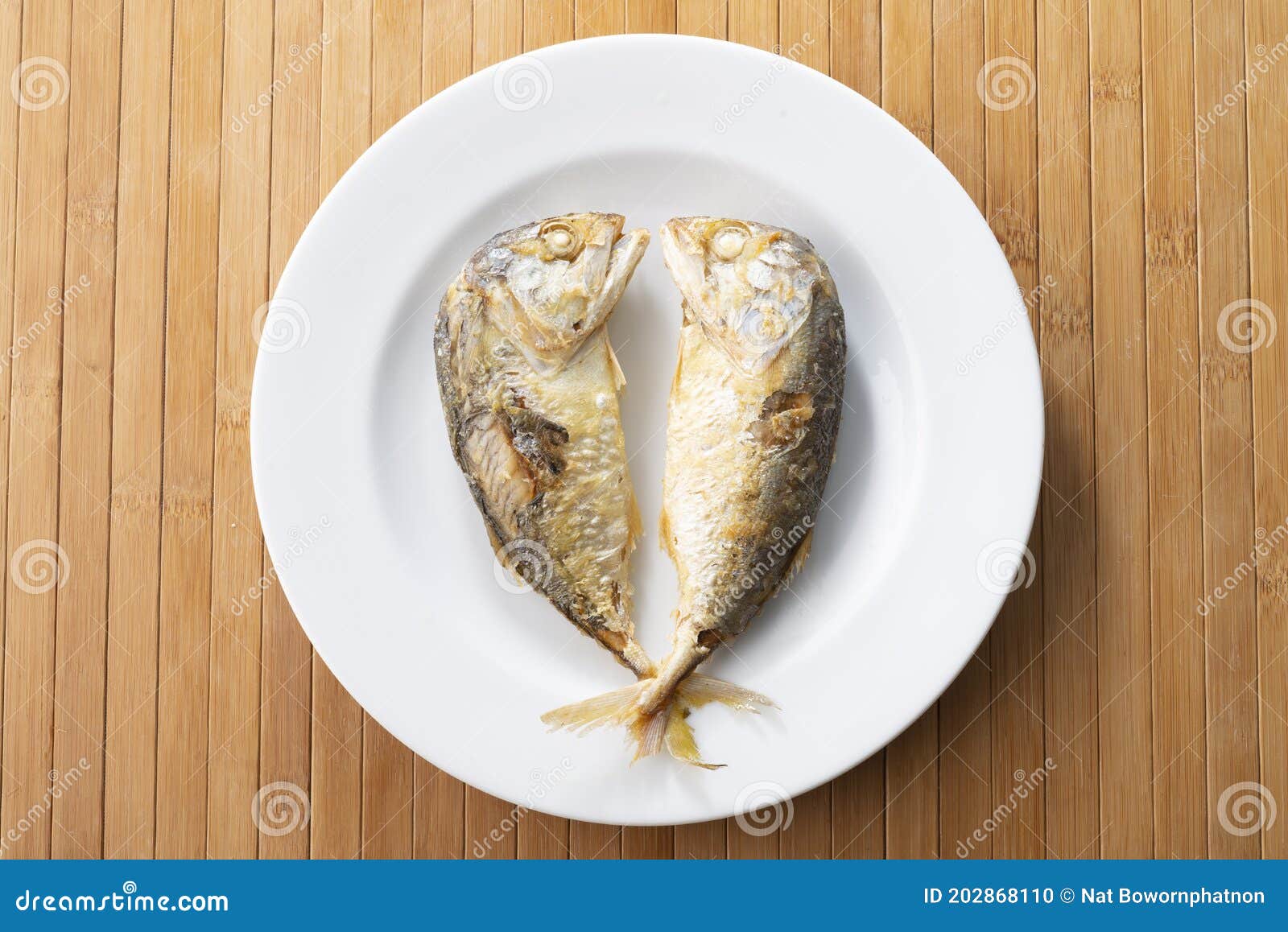 鱼子酱红鱼子酱高清摄影大图-千库网