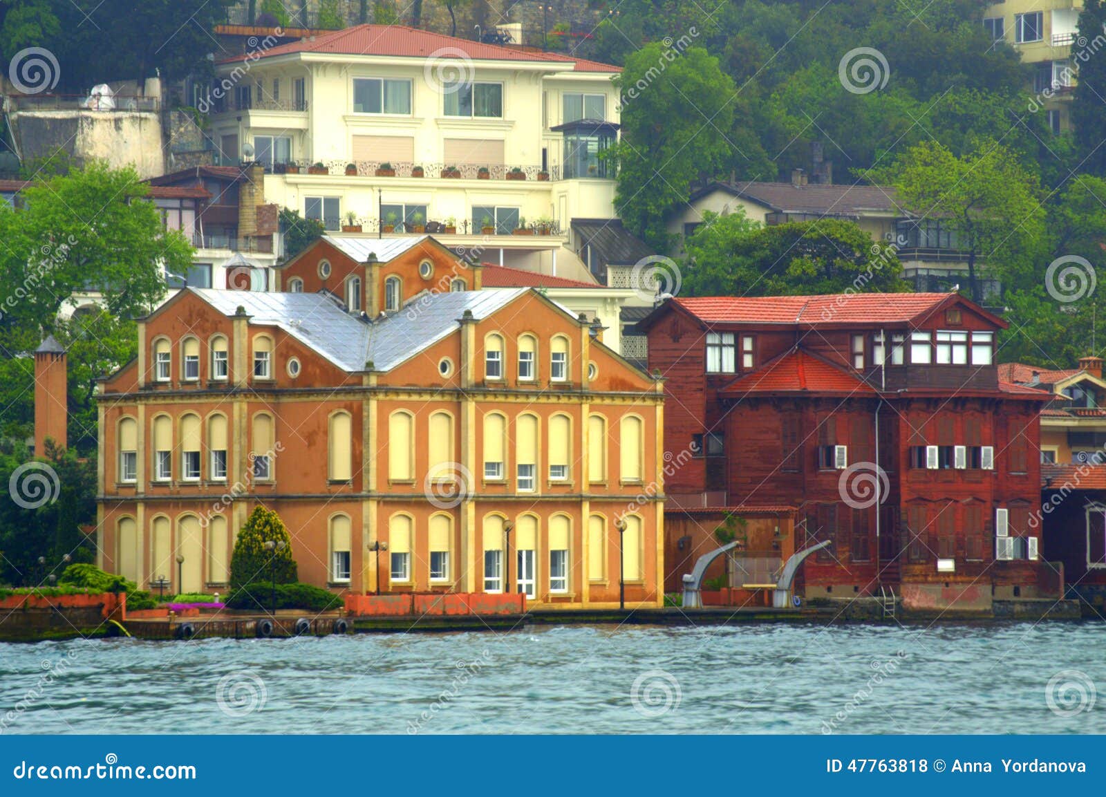 伊斯坦布尔的大别墅和小阁楼 – Malt 麦芽