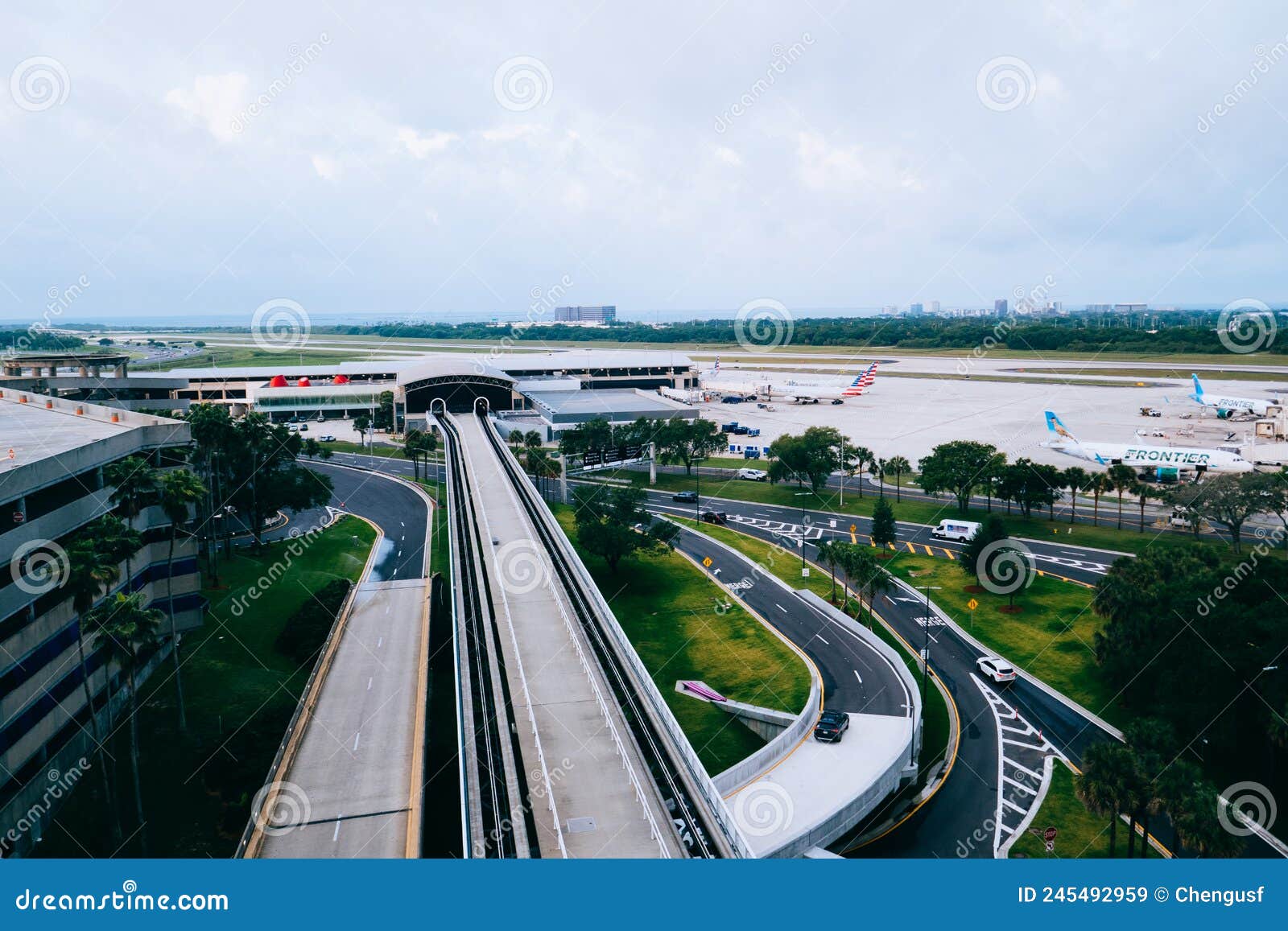 两场一体首年，成都双机场旅客吞吐量4400余万人次_四川在线