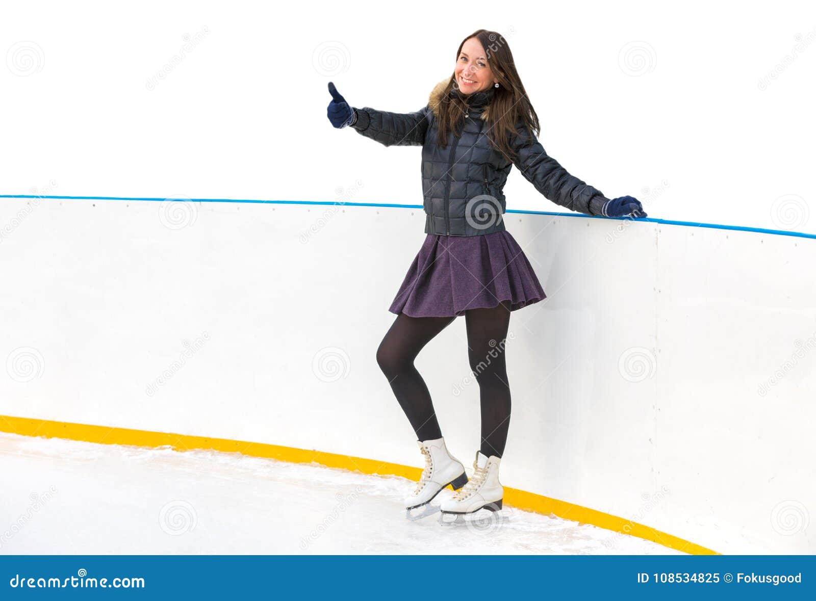 溜冰场溜冰的美女运动人物-千叶网