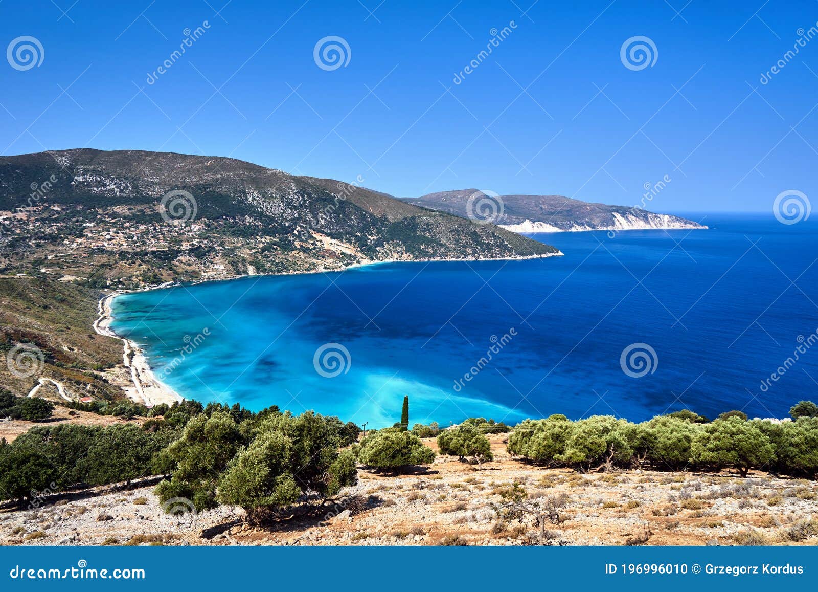 凯法利尼亚岛海岛小口岸Agia Effimia乘快艇港口 库存图片 - 图片 包括有 海运, 希腊语: 110270153