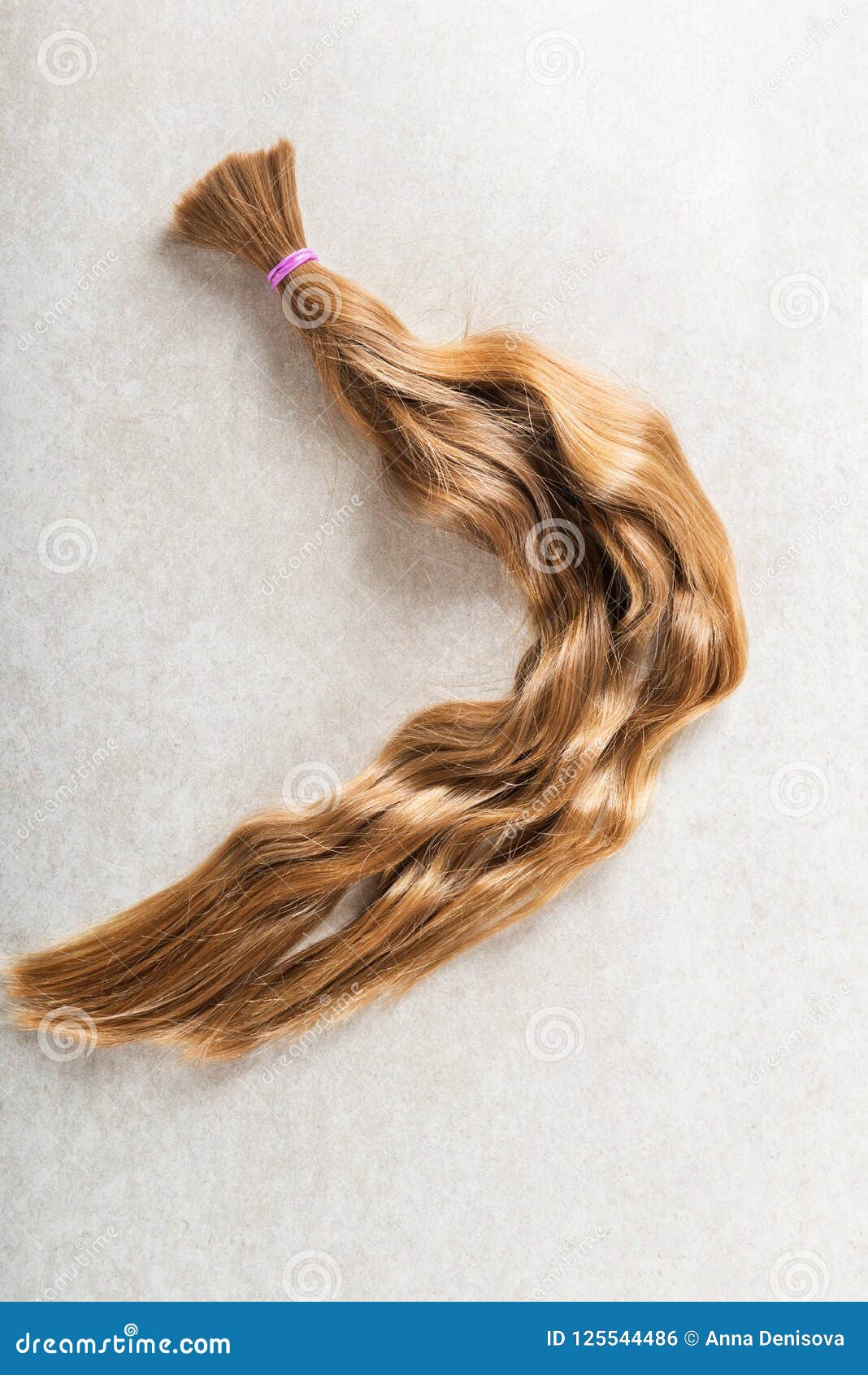 这种短发，发量少的不要轻易尝试_女生发型_发型屋