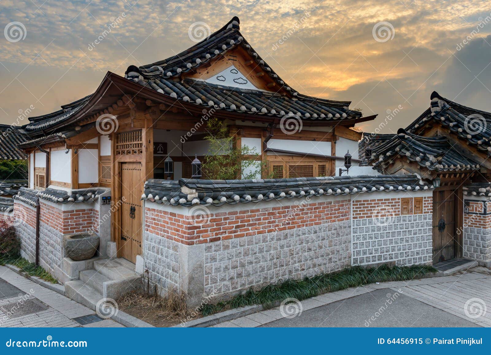 亲密“有”间——韩国“一家两户”住宅 | 建筑学院