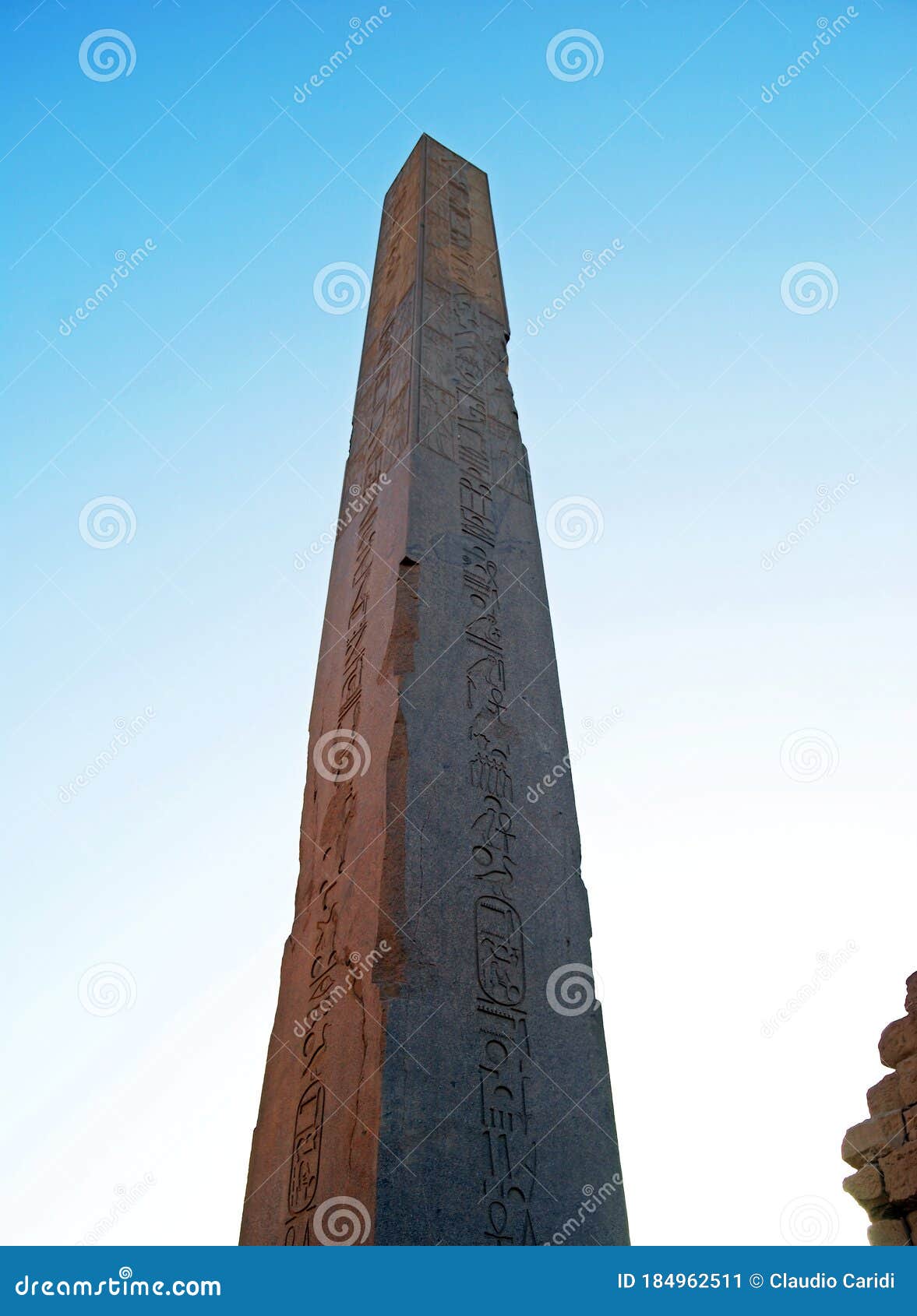 在卡尔纳克的埃及方尖碑日落光的 库存照片. 图片 包括有 开罗, 宗教信仰, 拉姆斯, 狮身人面象, 艺术 - 136783300