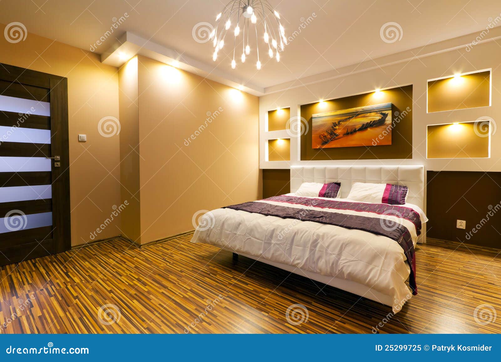 卧室五颜六色现代 库存照片. 图片 包括有 舒适, 装备, 是的, 风扇, 橡皮奶嘴, 拱道, 陈设品, 盖子 - 11951240