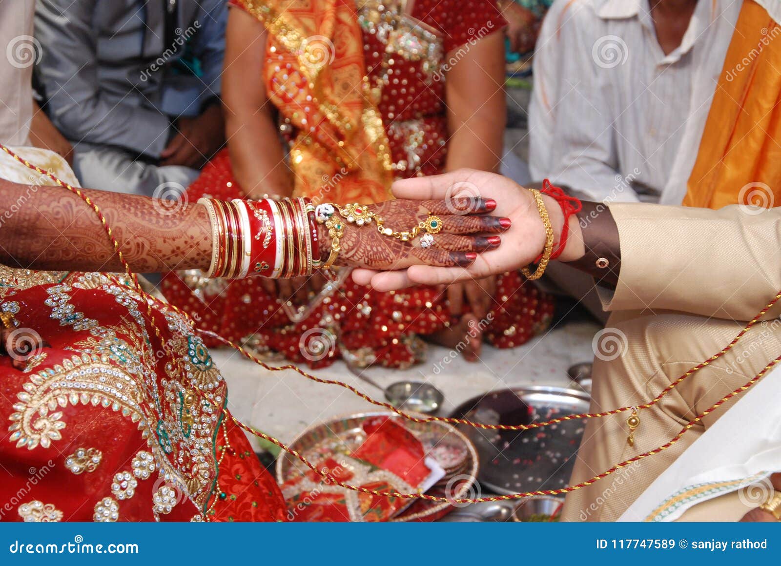 传统印度婚礼，印度仪式 编辑类库存照片. 图片 包括有 新郎, 丈夫, 场合, 礼节, 庆祝, 五颜六色 - 89375533
