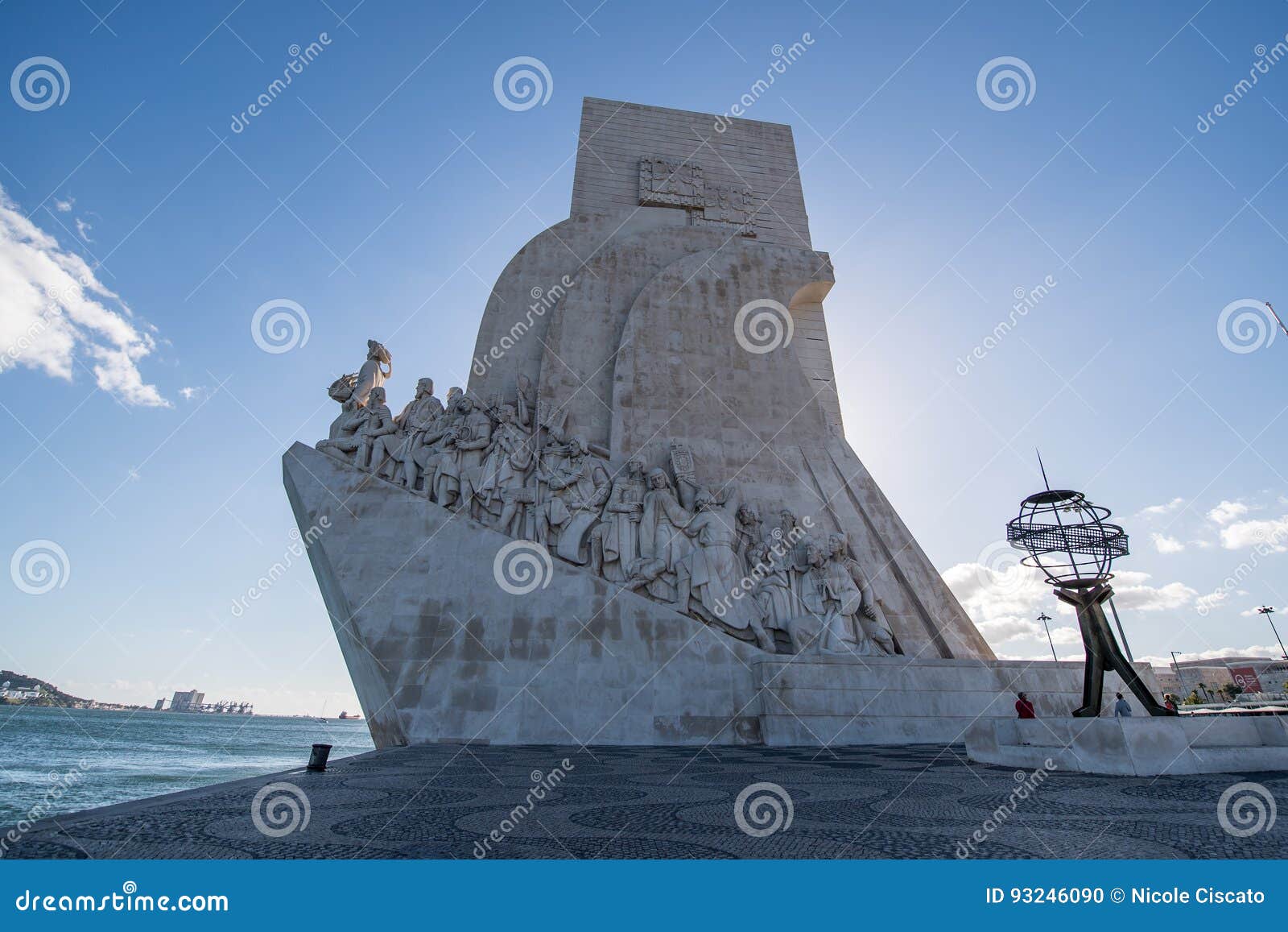 发现里斯本纪念碑葡萄牙 图库摄影片. 图片 包括有 拱道, 著名, 历史, 镇痛药, 历史记录, 婴儿, 佩德罗 - 21467382