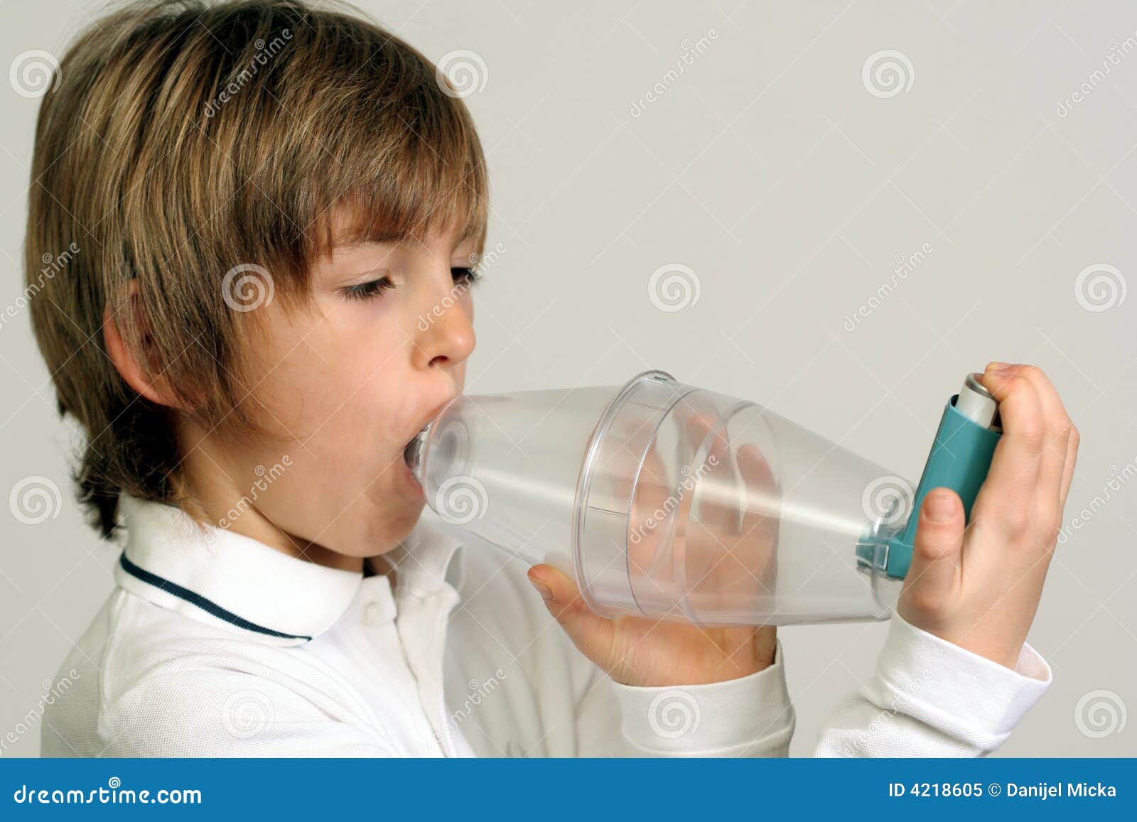 儿童储雾罐呼吸膜片,儿童雾化吸入储雾罐,呼吸图片儿童_大山谷图库