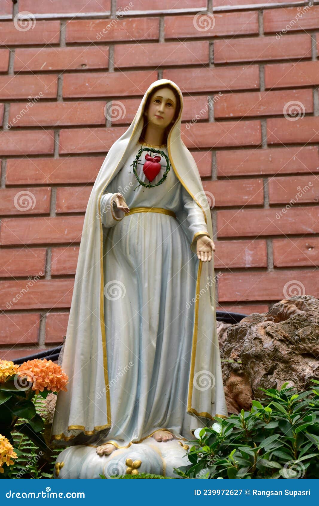 中世纪的圣母玛利亚崇拜（纽约大都会艺术博物馆）_阴山工作室_新浪博客