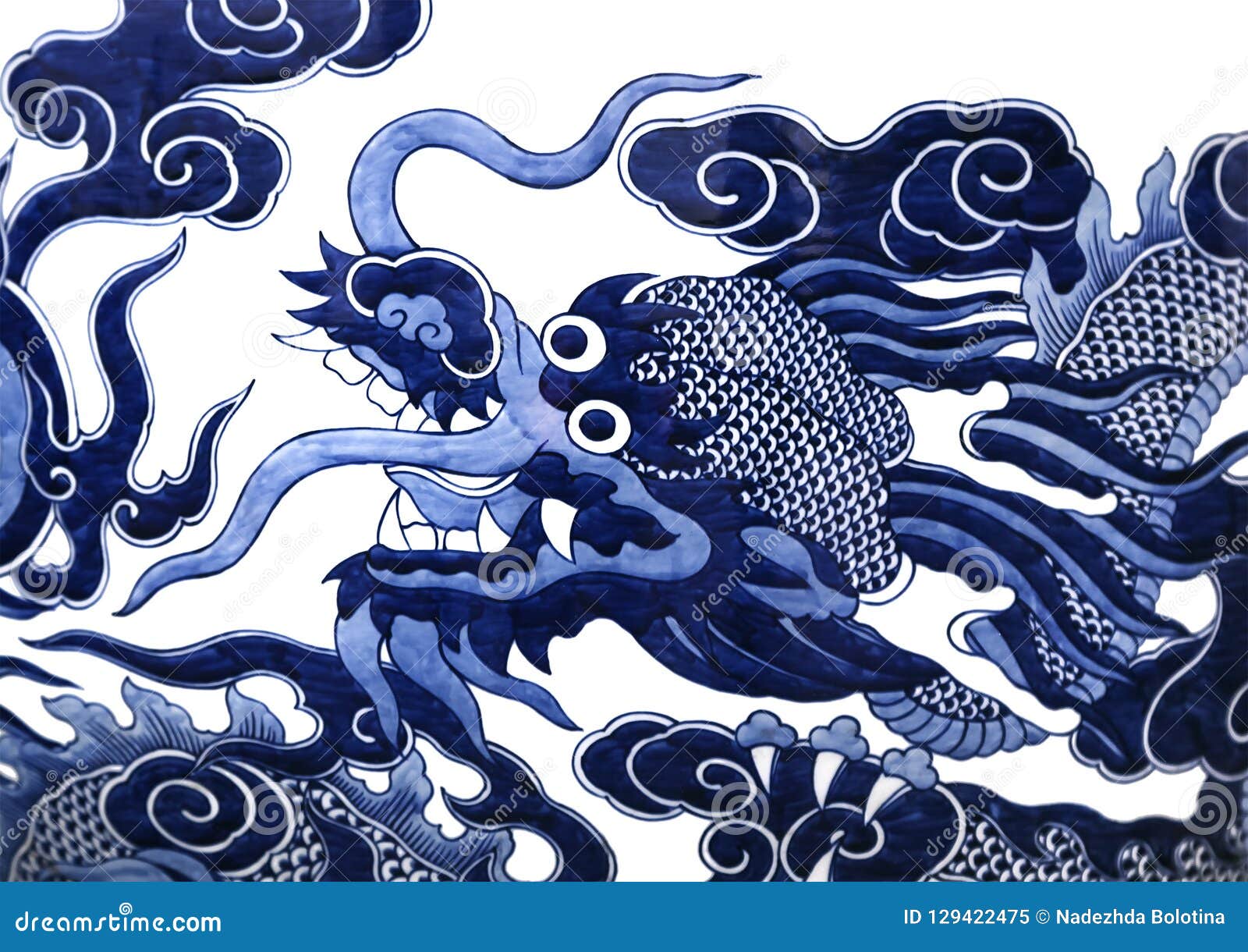 花瓶中国龍 花瓶中国龍
