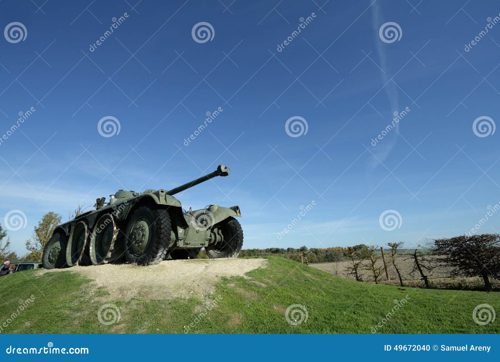 Tank. 坦克在MÃ©morial，埃纳省，法国的皮卡第地区