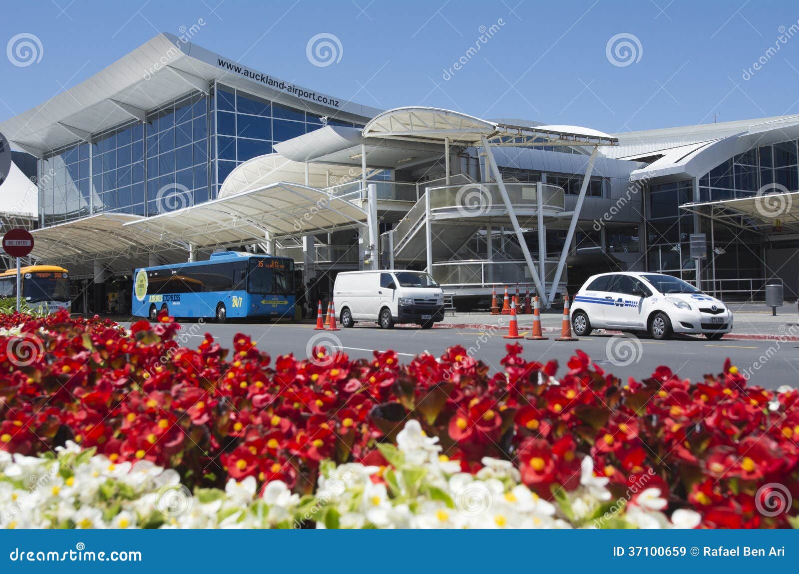 新西兰Te Hono新普利茅斯机场航站楼-Beca Design Practice-交通建筑案例-筑龙建筑设计论坛