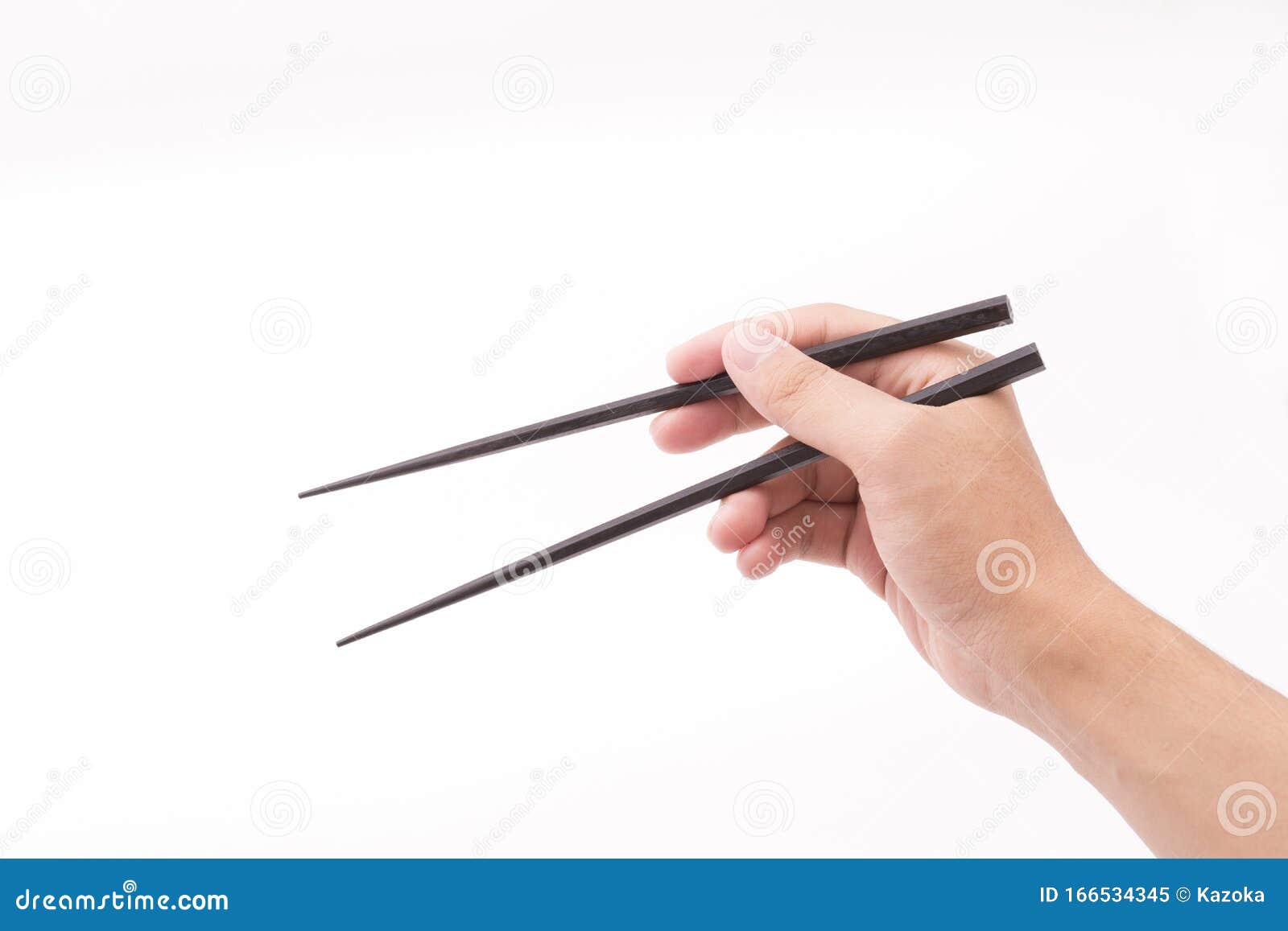 学会用筷子吃饭有多难？