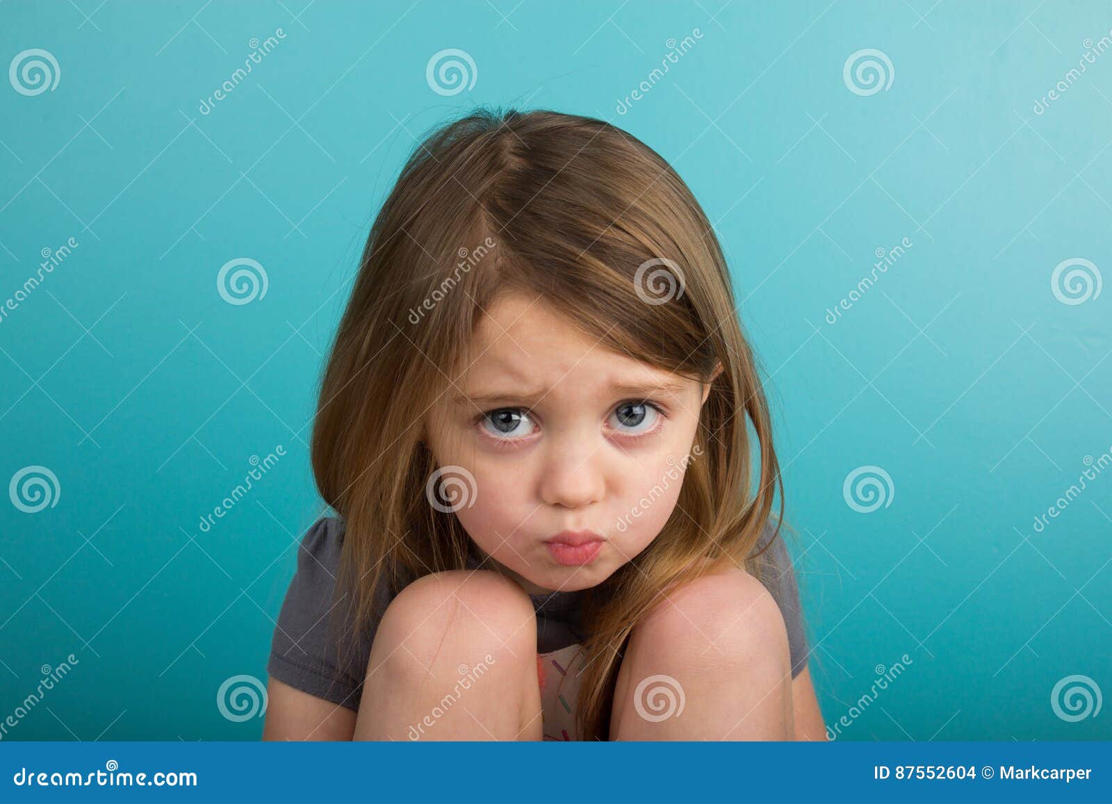 小女孩噘嘴 库存图片. 图片 包括有 眼睛, 少许, 关闭, 不耐烦, 纵向, 噘嘴, 孩子, 脾气坏 - 114440763