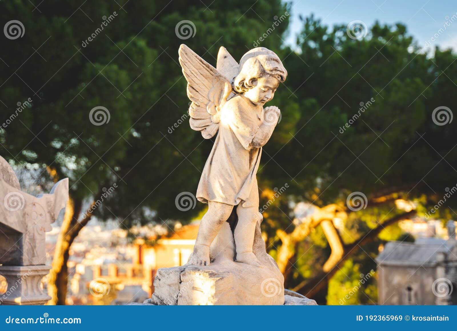 天使雕塑 墓地雕塑模型-神话雕塑模型库-glTF(.gltf/.glb)模型下载-cg模型网