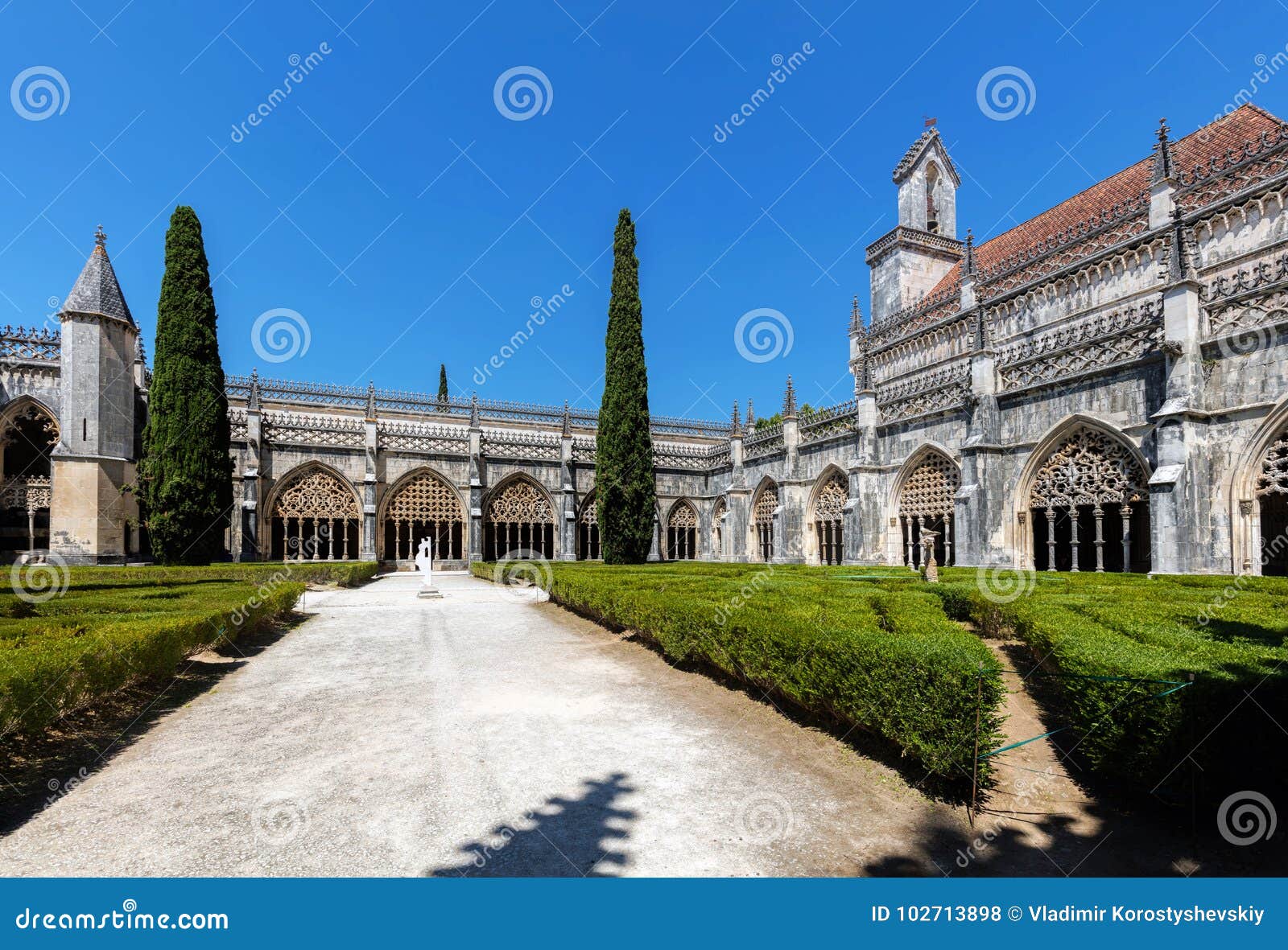 葡萄牙巴塔利亚修道院的院子 库存照片. 图片 包括有 中世纪, 地标, 形成弧光的, 天主教, 拱道, 顽皮地 - 205108974