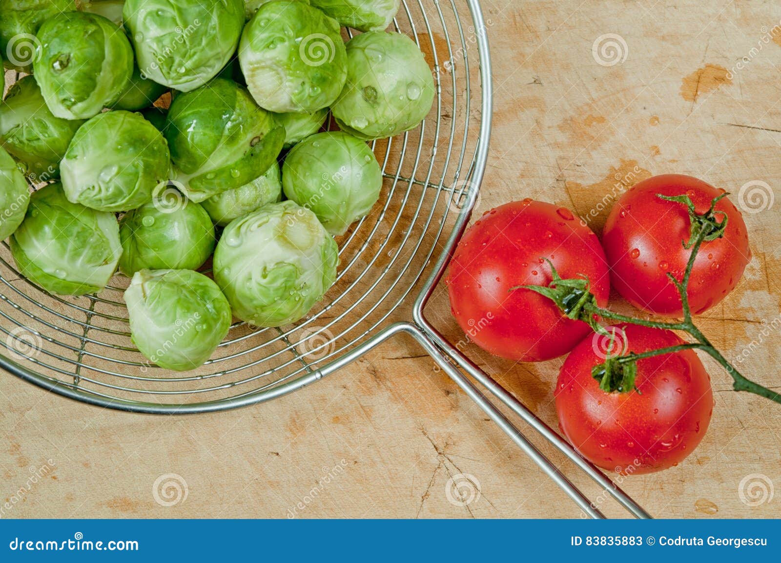 圆白菜炒西红柿怎么做_圆白菜炒西红柿的做法_豆果美食