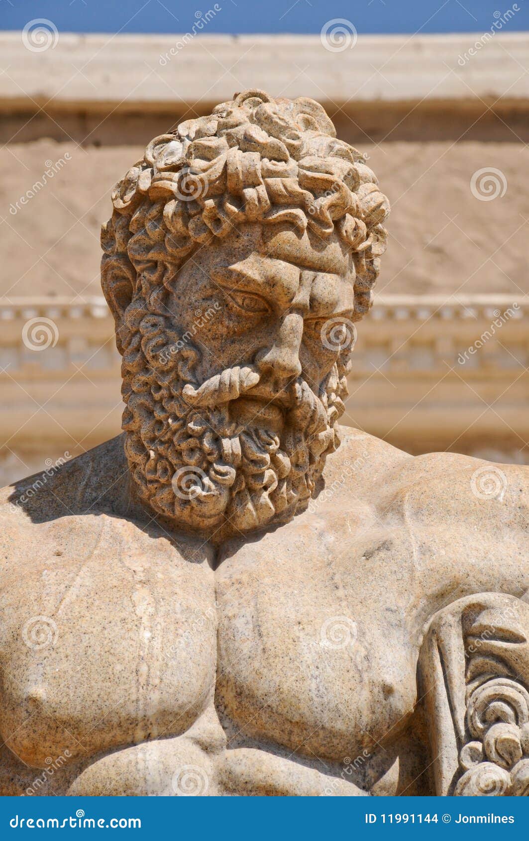 希腊罗马神宙斯的雕象的特写镜头在Este 库存图片. 图片 包括有 古典, 山羊, 经典, 男性, 顽皮地 - 126861803