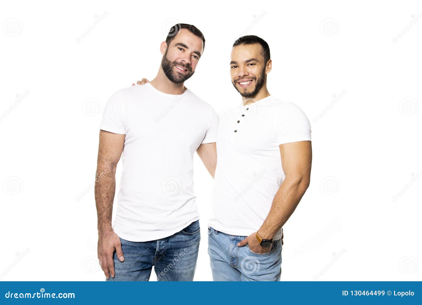 同性恋情侣在镜头前摆姿势 库存图片. 图片 包括有 男性, 合作伙伴, 查找, 人们, 外出, 同性恋者 - 143653629
