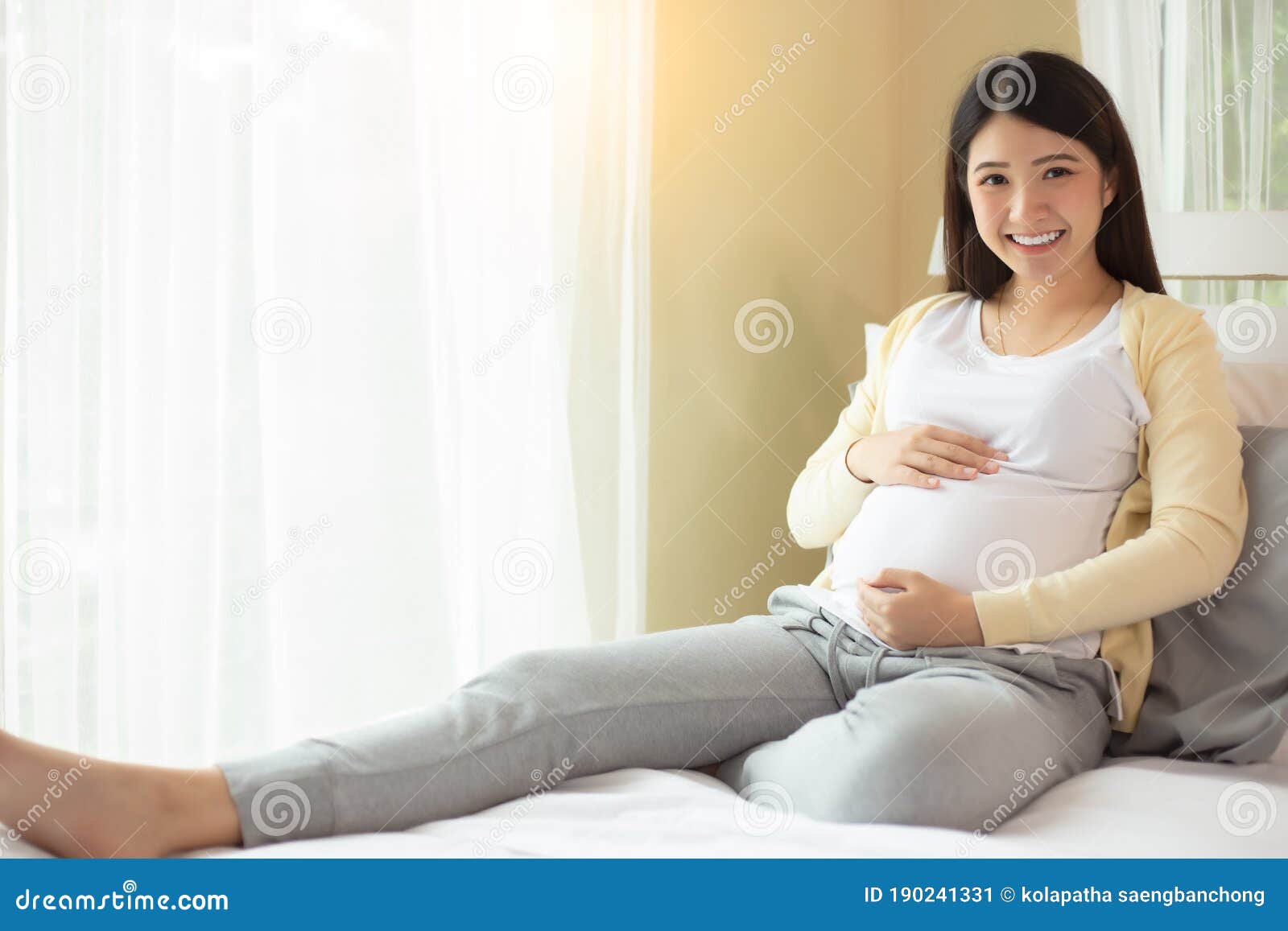 怀孕的美女图片素材-编号26555017-图行天下