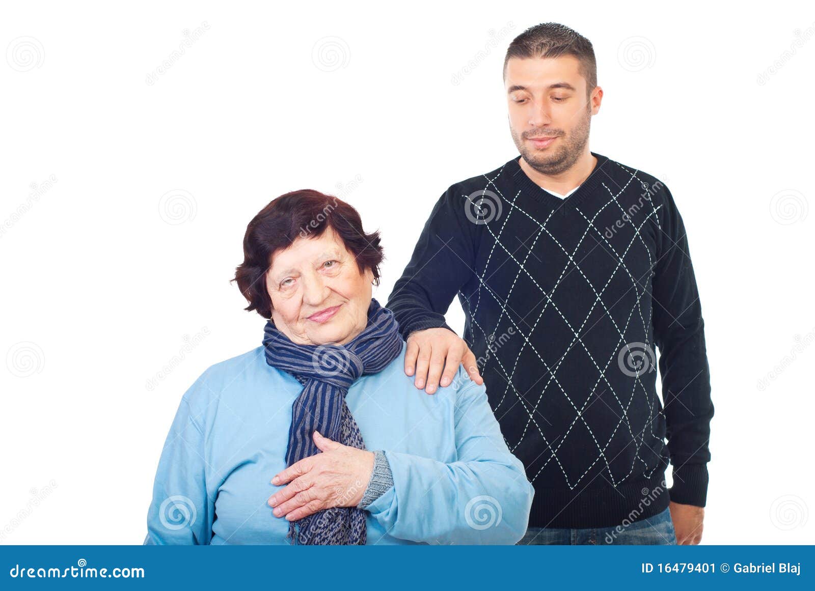 可爱的小孙子祝贺微笑的祖母给手工贺卡 库存照片. 图片 包括有 欢乐, 舒适, 祝贺, 孙子, 手工制造 - 229746488