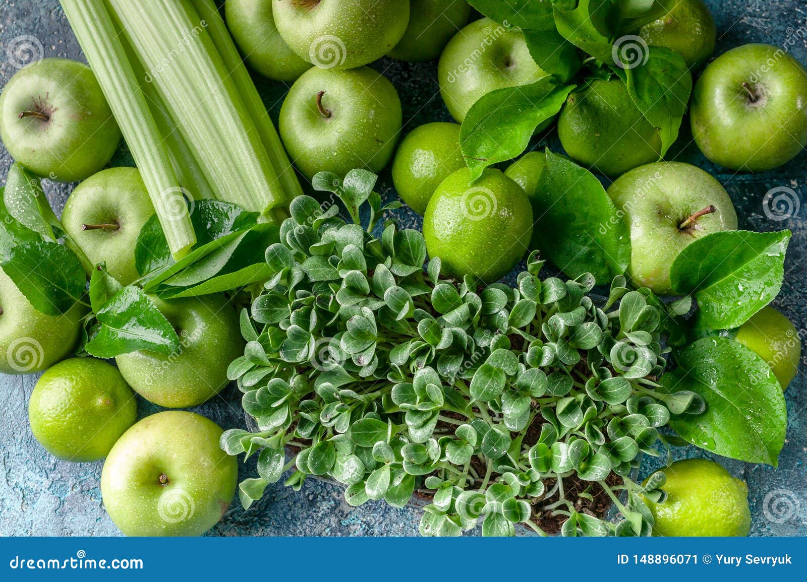 果子绿色 库存图片. 图片 包括有 多汁, 异乎寻常, 饮食, 健康, 果子, 季节性, 本质, 居住, 素食者 - 5505219