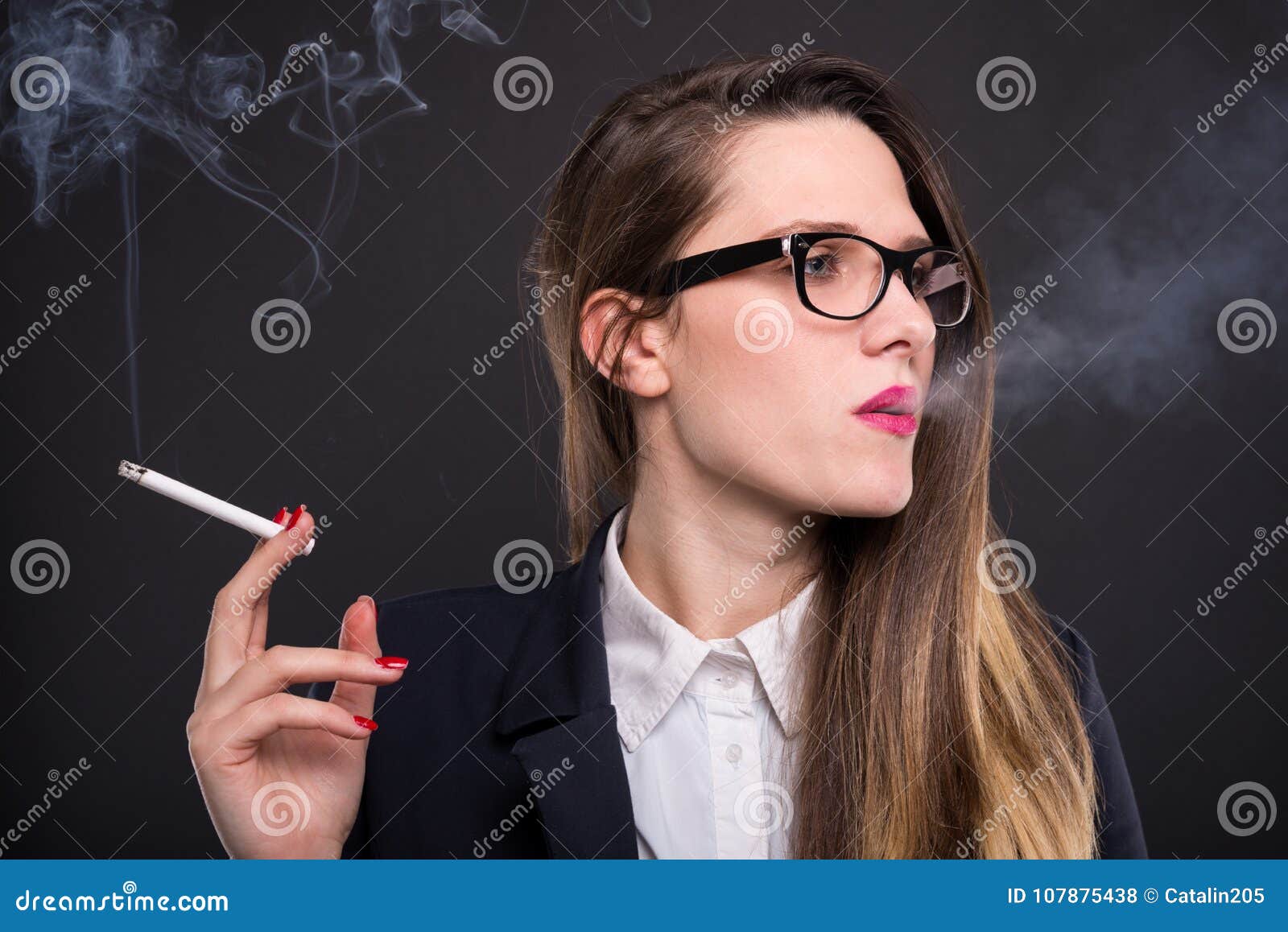看你抽雪茄怎么那么享受，了解过程才知道_哔哩哔哩_bilibili
