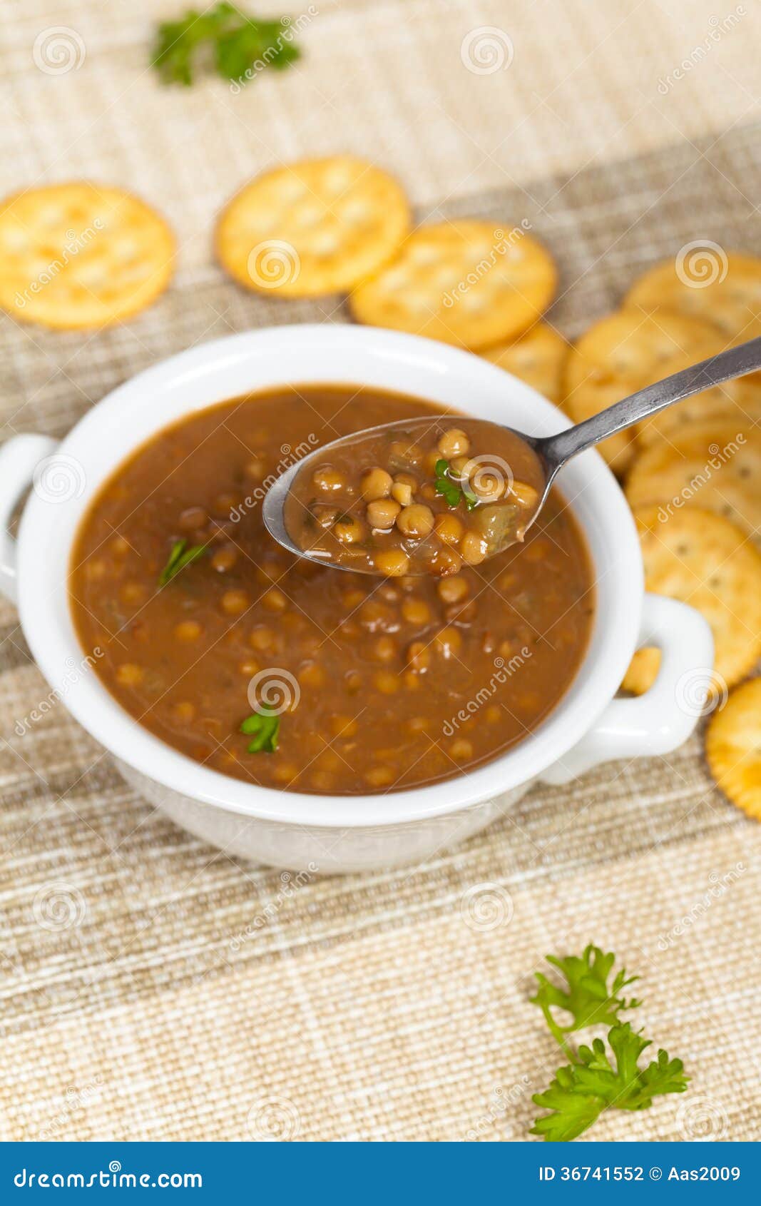 汤用红色小扁豆、面团和菜 库存照片. 图片 包括有 食谱, 摩洛哥, 扁豆, 膳食, 厨师, 胡椒, 红色 - 38448704