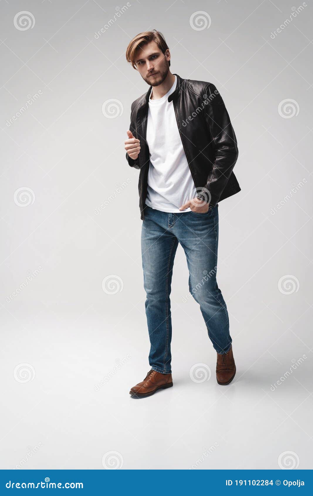 时尚男帅帅帅男模特肖像，白色背景中的皮夹克年轻人. 库存图片. 图片 包括有 一个, 方式, 现有量, 皮革 - 191101551