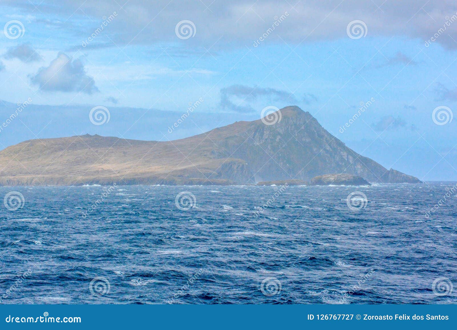智利风景巡航在合恩角附近，南美最南端的一角秀丽 库存照片. 图片 包括有 巴塔哥尼亚, 国家, 雄鸭, 海运 - 126767674
