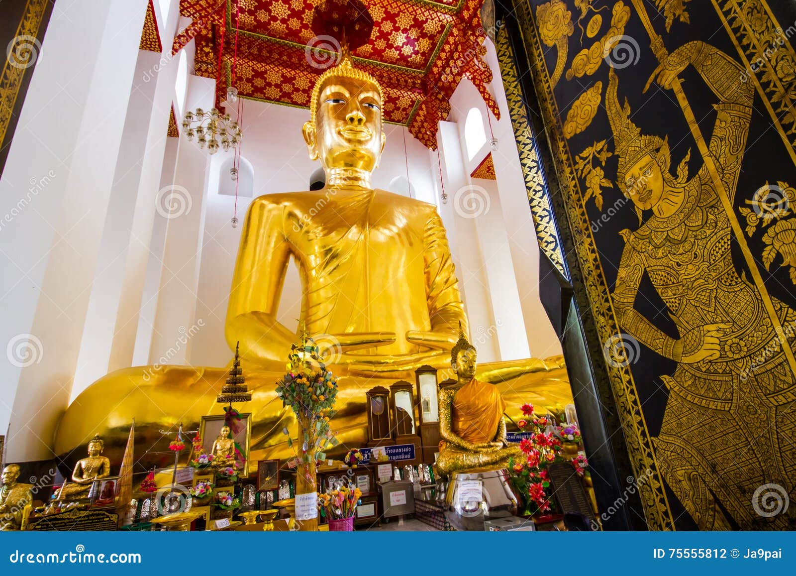 Wat Pho佛教寺庙的，曼谷，泰国金黄巨型斜倚的菩萨 库存图片 - 图片 包括有 å®¤å†…, åœ°æ: 64676043