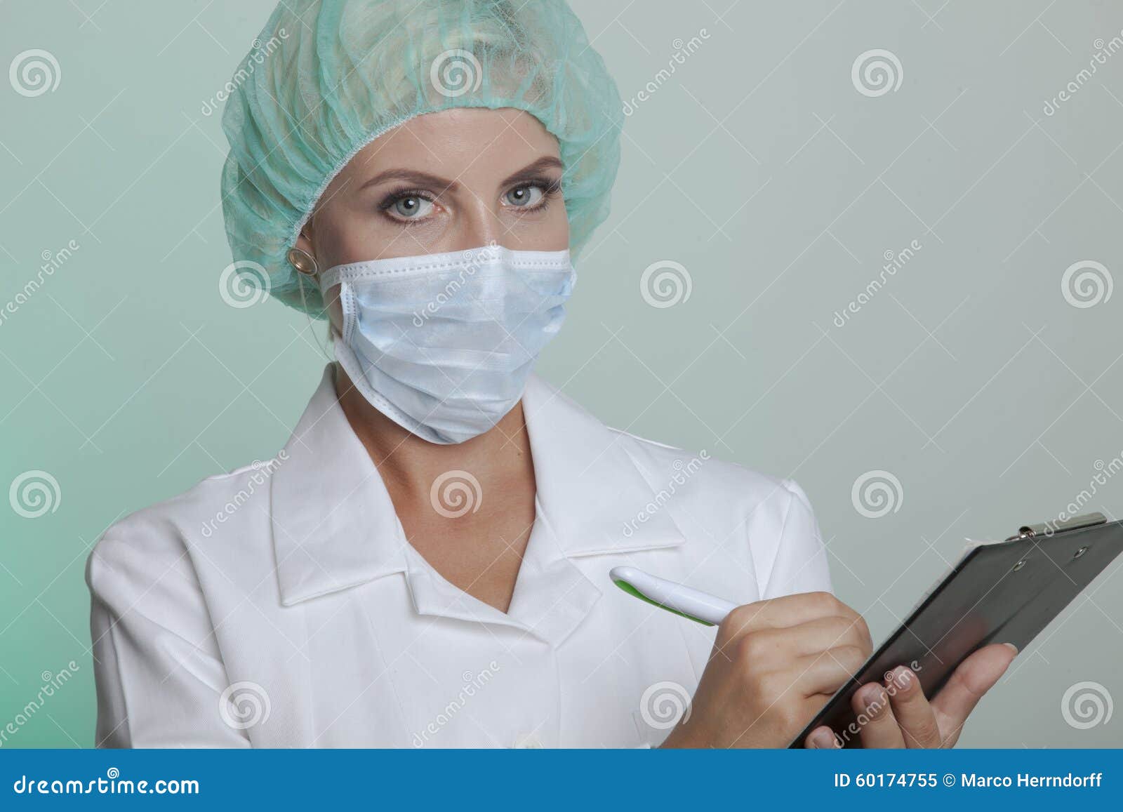 医疗护士或牙医助理 库存照片. 图片 包括有 专门技术, 一个, 诊所, 表面, 蓝色, 女性, 头发, 防护 - 53694648